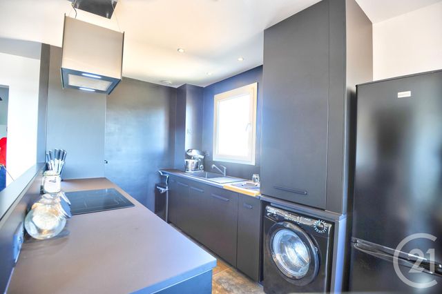 Appartement Duplex à vendre - 3 pièces - 60.95 m2 - ROMANS SUR ISERE - 26 - RHONE-ALPES - Century 21 Orcalla Immobilier Appartement Duplex à vendre - 3 pièces - 60.95 m2 - ROMANS SUR ISERE - 26 - RHONE-ALPES - Century 21 Orcalla Immobilier