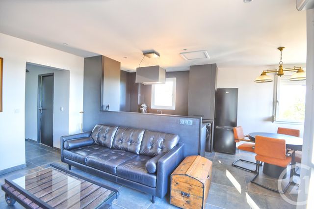 Appartement Duplex à vendre - 3 pièces - 60.95 m2 - ROMANS SUR ISERE - 26 - RHONE-ALPES - Century 21 Orcalla Immobilier Appartement Duplex à vendre - 3 pièces - 60.95 m2 - ROMANS SUR ISERE - 26 - RHONE-ALPES - Century 21 Orcalla Immobilier
