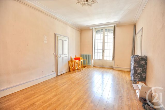 Afficher la photo en grand appartement à vendre - 5 pièces - 135.0 m2 - ROMANS SUR ISERE - 26 - RHONE-ALPES - Century 21 Orcalla Immobilier