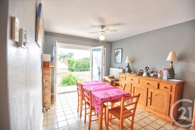 Afficher la photo en grand Appartement T4 à vendre - 4 pièces - 64.57 m2 - ROMANS SUR ISERE - 26 - RHONE-ALPES - Century 21 Orcalla Immobilier