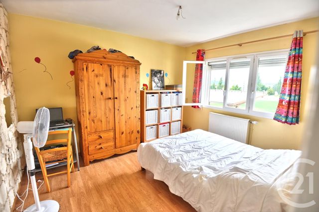Afficher la photo en grand Appartement T4 à vendre - 4 pièces - 64.57 m2 - ROMANS SUR ISERE - 26 - RHONE-ALPES - Century 21 Orcalla Immobilier