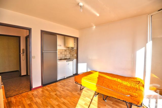 Afficher la photo en grand Studio à louer - 1 pièce - 19.28 m2 - ROMANS SUR ISERE - 26 - RHONE-ALPES - Century 21 Orcalla Immobilier