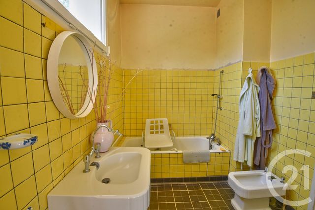 maison à vendre - 5 pièces - 172.47 m2 - ROMANS SUR ISERE - 26 - RHONE-ALPES - Century 21 Orcalla Immobilier
