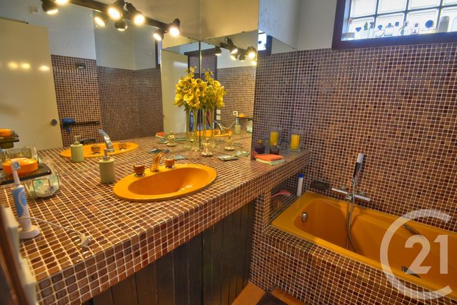 Appartement T5 à vendre - 5 pièces - 102.23 m2 - ROMANS SUR ISERE - 26 - RHONE-ALPES - Century 21 Orcalla Immobilier