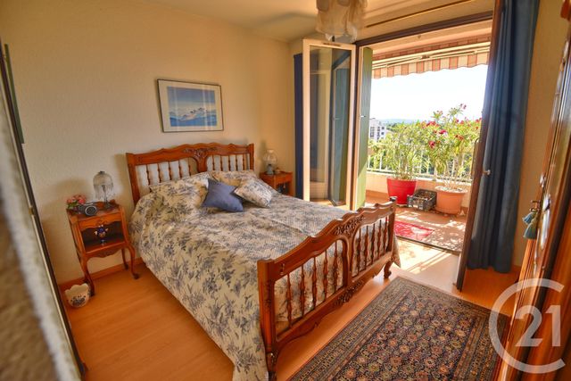 Appartement T5 à vendre - 5 pièces - 102.23 m2 - ROMANS SUR ISERE - 26 - RHONE-ALPES - Century 21 Orcalla Immobilier