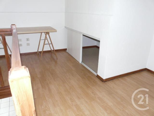 Appartement à louer - 2 pièces - 76.0 m2 - ROMANS SUR ISERE - 26 - RHONE-ALPES - Century 21 Orcalla Immobilier