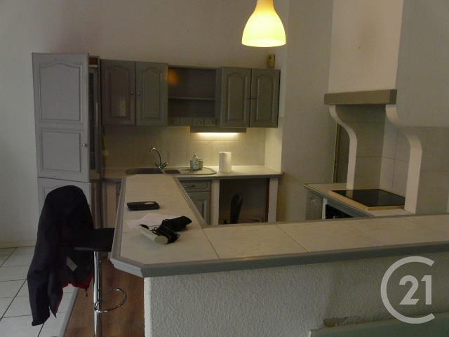 Appartement à louer - 2 pièces - 76.0 m2 - ROMANS SUR ISERE - 26 - RHONE-ALPES - Century 21 Orcalla Immobilier