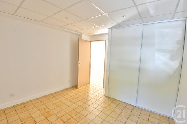 Appartement à louer - 3 pièces - 79.0 m2 - PEYRINS - 26 - RHONE-ALPES - Century 21 Orcalla Immobilier