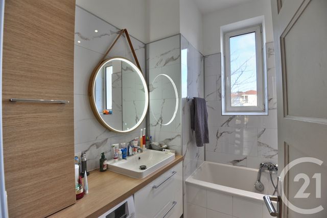 maison à vendre - 11 pièces - 237.0 m2 - ROMANS SUR ISERE - 26 - RHONE-ALPES - Century 21 Orcalla Immobilier