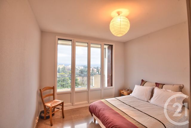 Appartement T5 à vendre - 5 pièces - 99.16 m2 - ROMANS SUR ISERE - 26 - RHONE-ALPES - Century 21 Orcalla Immobilier