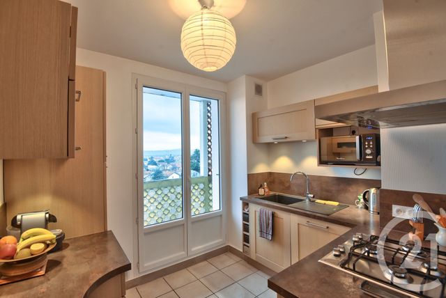 Appartement T5 à vendre - 5 pièces - 99.16 m2 - ROMANS SUR ISERE - 26 - RHONE-ALPES - Century 21 Orcalla Immobilier