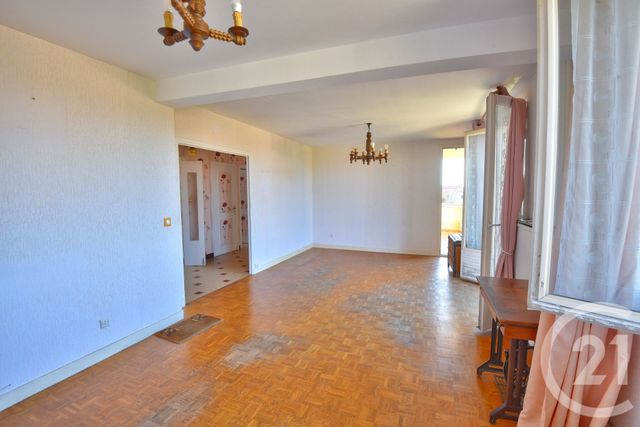 Afficher la photo en grand Appartement T4 à vendre - 4 pièces - 73.3 m2 - ROMANS SUR ISERE - 26 - RHONE-ALPES - Century 21 Orcalla Immobilier
