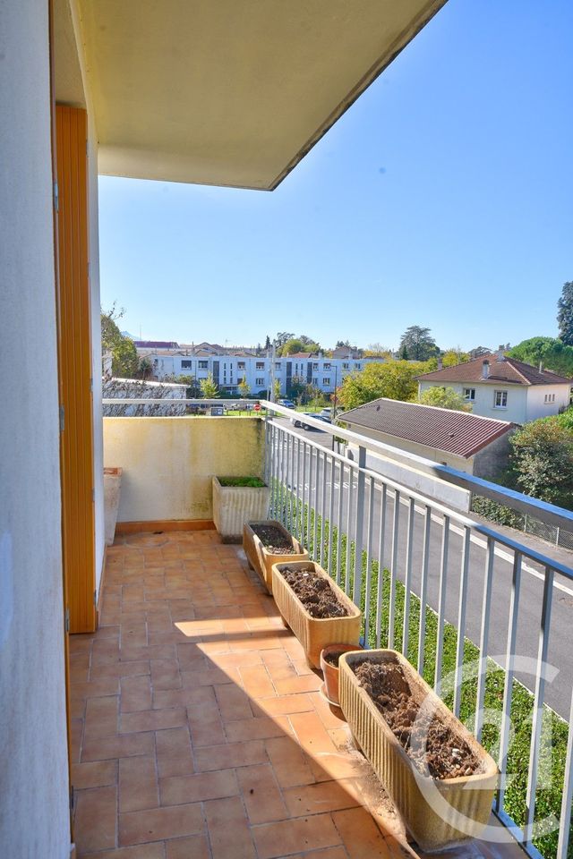 Afficher la photo en grand Appartement T4 à vendre - 4 pièces - 73.3 m2 - ROMANS SUR ISERE - 26 - RHONE-ALPES - Century 21 Orcalla Immobilier