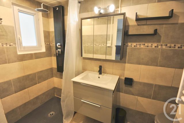 maison à louer - 2 pièces - 52.0 m2 - ROMANS SUR ISERE - 26 - RHONE-ALPES - Century 21 Orcalla Immobilier