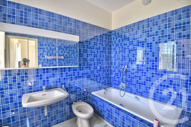 maison à vendre - 7 pièces - 187.0 m2 - ST LATTIER - 38 - RHONE-ALPES - Century 21 Orcalla Immobilier