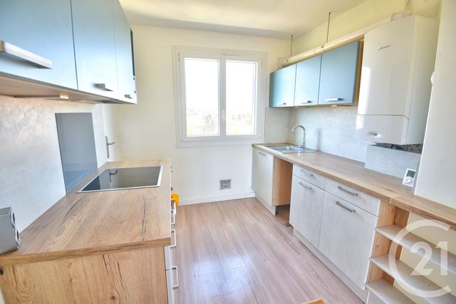 Appartement à louer - 3 pièces - 57.7 m2 - BOURG DE PEAGE - 26 - RHONE-ALPES - Century 21 Orcalla Immobilier