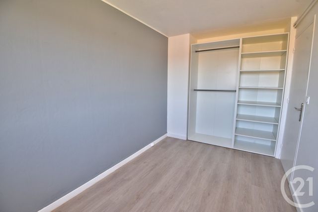 Appartement à louer - 3 pièces - 57.7 m2 - BOURG DE PEAGE - 26 - RHONE-ALPES - Century 21 Orcalla Immobilier