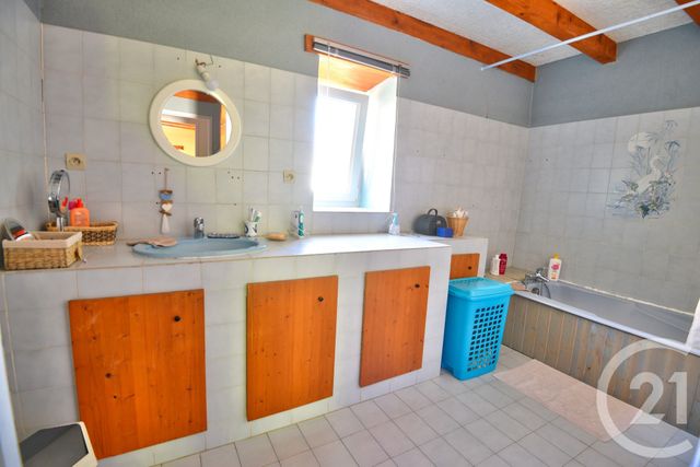 maison à vendre - 7 pièces - 210.02 m2 - MARCHES - 26 - RHONE-ALPES - Century 21 Orcalla Immobilier