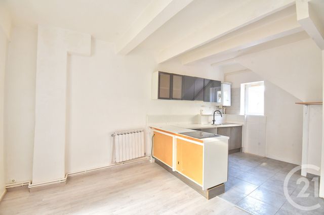 Appartement F5 à louer - 5 pièces - 99.0 m2 - BOURG DE PEAGE - 26 - RHONE-ALPES - Century 21 Orcalla Immobilier