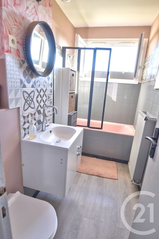 maison à vendre - 5 pièces - 108.89 m2 - ROMANS SUR ISERE - 26 - RHONE-ALPES - Century 21 Orcalla Immobilier