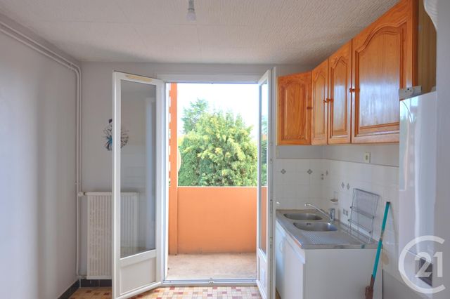 Appartement F4 à louer - 4 pièces - 64.7 m2 - ROMANS SUR ISERE - 26 - RHONE-ALPES - Century 21 Orcalla Immobilier