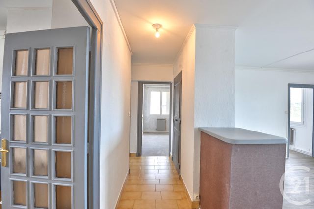 Appartement T4 à louer - 4 pièces - 68.0 m2 - ROMANS SUR ISERE - 26 - RHONE-ALPES - Century 21 Orcalla Immobilier