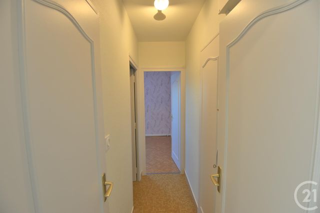 Appartement à louer - 3 pièces - 62.51 m2 - ROMANS SUR ISERE - 26 - RHONE-ALPES - Century 21 Orcalla Immobilier