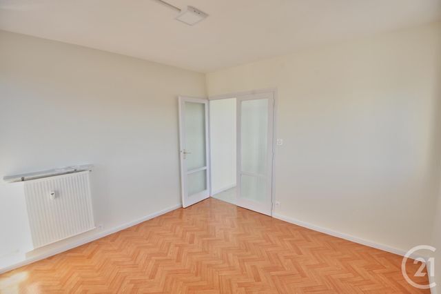 Appartement à louer - 3 pièces - 62.51 m2 - ROMANS SUR ISERE - 26 - RHONE-ALPES - Century 21 Orcalla Immobilier