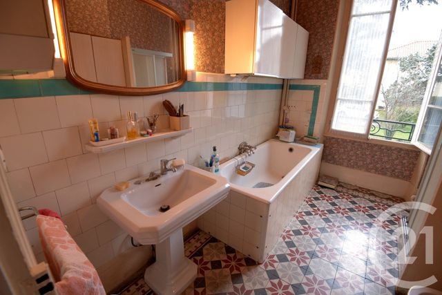 maison à vendre - 8 pièces - 209.5 m2 - ROMANS SUR ISERE - 26 - RHONE-ALPES - Century 21 Orcalla Immobilier