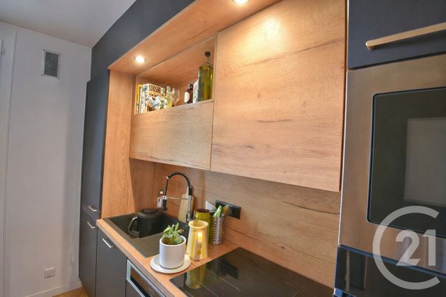 Appartement T6 à vendre - 6 pièces - 98.75 m2 - ROMANS SUR ISERE - 26 - RHONE-ALPES - Century 21 Orcalla Immobilier