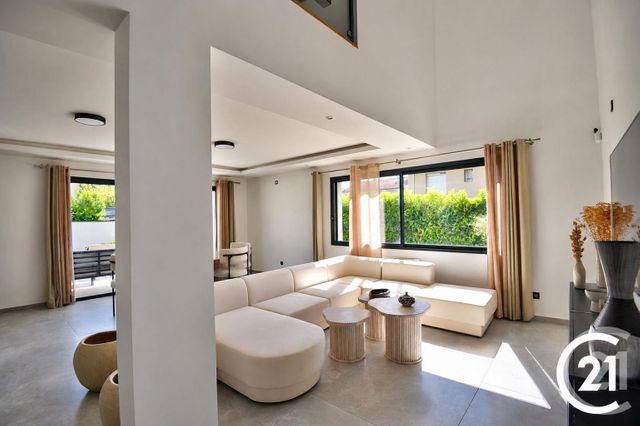 maison à vendre - 5 pièces - 153.0 m2 - ROMANS SUR ISERE - 26 - RHONE-ALPES - Century 21 Orcalla Immobilier