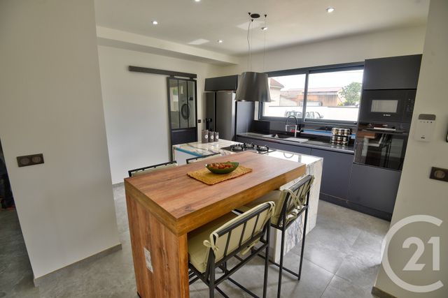 maison à vendre - 5 pièces - 153.0 m2 - ROMANS SUR ISERE - 26 - RHONE-ALPES - Century 21 Orcalla Immobilier