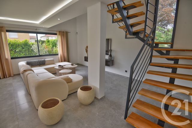 maison à vendre - 5 pièces - 153.0 m2 - ROMANS SUR ISERE - 26 - RHONE-ALPES - Century 21 Orcalla Immobilier