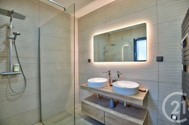 maison à vendre - 5 pièces - 153.0 m2 - ROMANS SUR ISERE - 26 - RHONE-ALPES - Century 21 Orcalla Immobilier