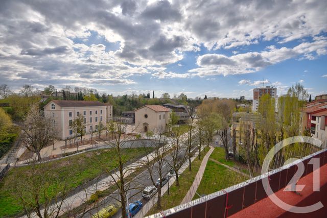 Appartement à louer - 2 pièces - 35.84 m2 - ROMANS SUR ISERE - 26 - RHONE-ALPES - Century 21 Orcalla Immobilier