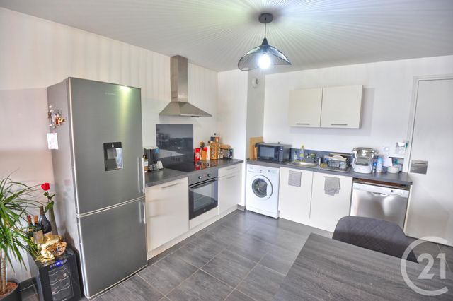 Appartement T2 à vendre - 2 pièces - 50.21 m2 - BOURG DE PEAGE - 26 - RHONE-ALPES - Century 21 Orcalla Immobilier
