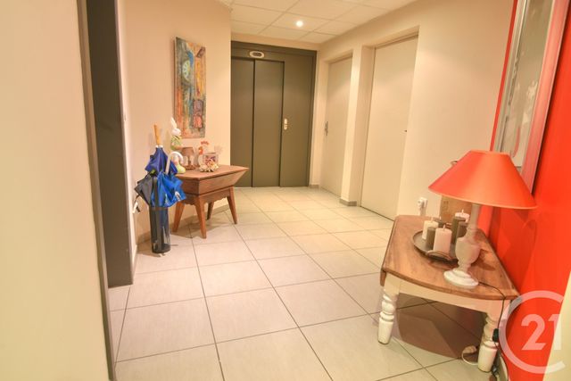 Appartement T2 à vendre - 2 pièces - 61.53 m2 - ROMANS SUR ISERE - 26 - RHONE-ALPES - Century 21 Orcalla Immobilier