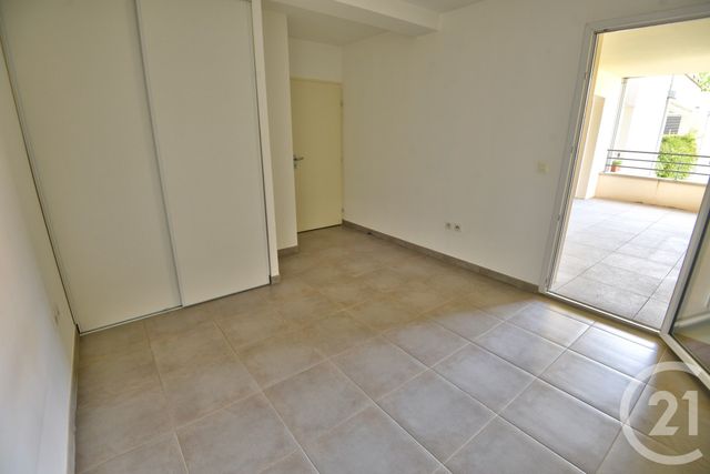 Appartement T2 à vendre - 2 pièces - 61.53 m2 - ROMANS SUR ISERE - 26 - RHONE-ALPES - Century 21 Orcalla Immobilier