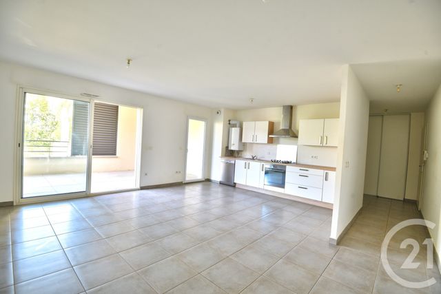 Appartement T2 à vendre - 2 pièces - 61.53 m2 - ROMANS SUR ISERE - 26 - RHONE-ALPES - Century 21 Orcalla Immobilier