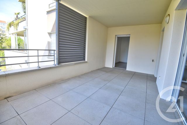 Appartement T2 à vendre - 2 pièces - 61.53 m2 - ROMANS SUR ISERE - 26 - RHONE-ALPES - Century 21 Orcalla Immobilier