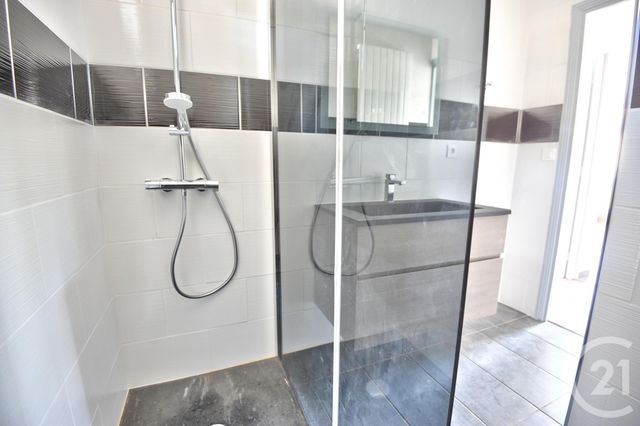 maison à louer - 5 pièces - 119.36 m2 - ROMANS SUR ISERE - 26 - RHONE-ALPES - Century 21 Orcalla Immobilier