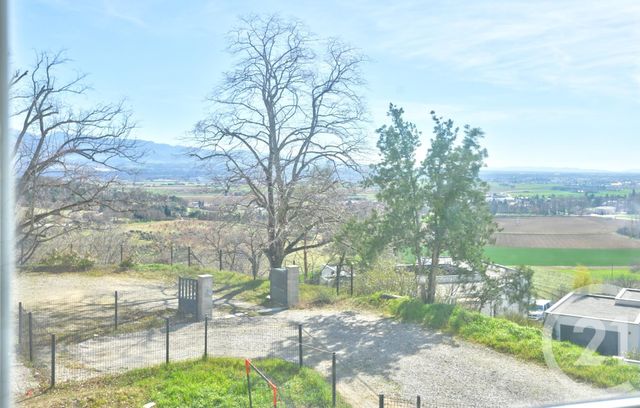 Appartement à louer - 4 pièces - 105.0 m2 - GENISSIEUX - 26 - RHONE-ALPES - Century 21 Orcalla Immobilier