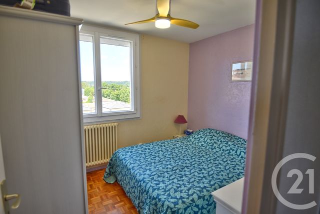 Appartement T3 à vendre - 3 pièces - 65.96 m2 - ROMANS SUR ISERE - 26 - RHONE-ALPES - Century 21 Orcalla Immobilier
