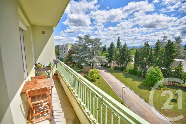 Appartement T3 à vendre - 3 pièces - 65.96 m2 - ROMANS SUR ISERE - 26 - RHONE-ALPES - Century 21 Orcalla Immobilier