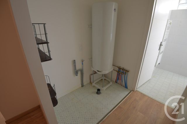 Appartement T4 à vendre - 4 pièces - 91.1 m2 - ST MARCELLIN - 38 - RHONE-ALPES - Century 21 Orcalla Immobilier