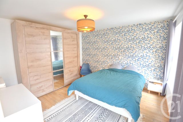 Appartement à louer - 3 pièces - 82.0 m2 - ROMANS SUR ISERE - 26 - RHONE-ALPES - Century 21 Orcalla Immobilier