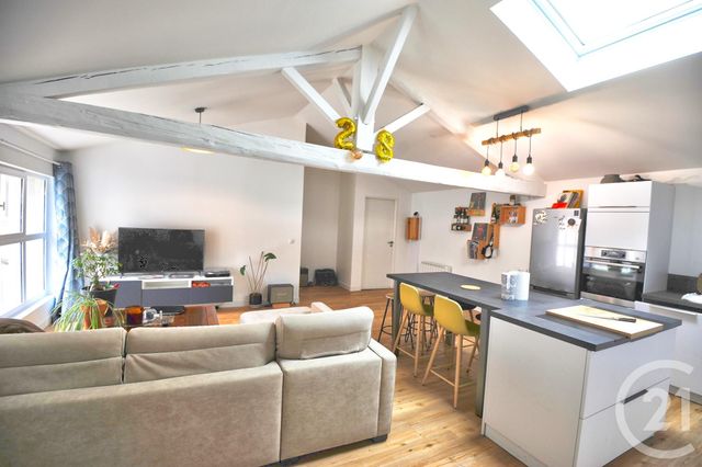 Appartement à louer - 3 pièces - 82.0 m2 - ROMANS SUR ISERE - 26 - RHONE-ALPES - Century 21 Orcalla Immobilier