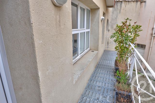 Appartement à louer - 3 pièces - 82.0 m2 - ROMANS SUR ISERE - 26 - RHONE-ALPES - Century 21 Orcalla Immobilier