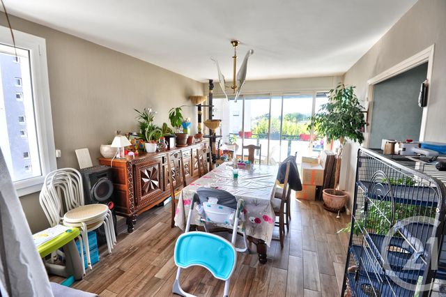 Appartement F4 à louer - 4 pièces - 75.0 m2 - ROMANS SUR ISERE - 26 - RHONE-ALPES - Century 21 Orcalla Immobilier