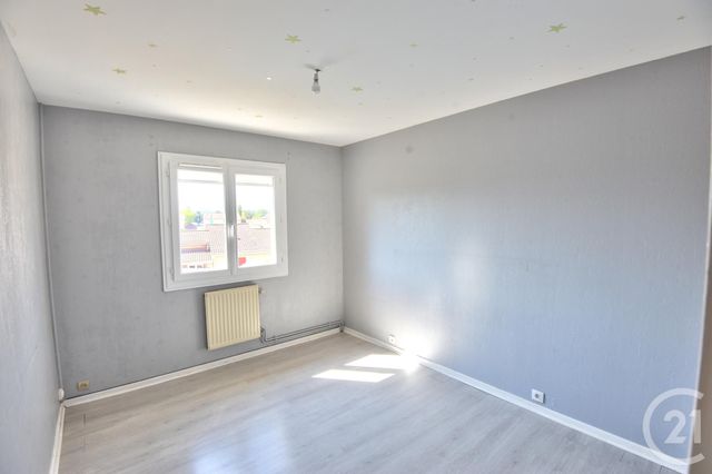 maison à louer - 4 pièces - 82.0 m2 - ROMANS SUR ISERE - 26 - RHONE-ALPES - Century 21 Orcalla Immobilier